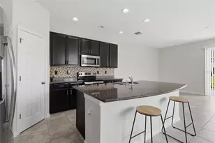 7005 Grand Elm Dr, Riverview, FL 33578 - Photo 6