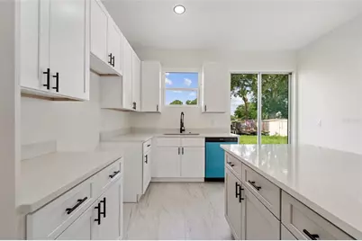 2048 Dixie Avenue, Sanford, FL 32771 - Photo 10
