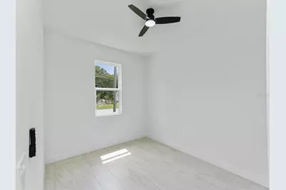 2048 Dixie Avenue, Sanford, FL 32771 - Photo 12