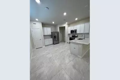 4569 Sparkling Shell Avenue, Kissimmee, FL 34746 - Photo 12