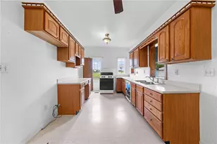 1911 Verona St, Kissimmee, FL 34741 - Photo 16