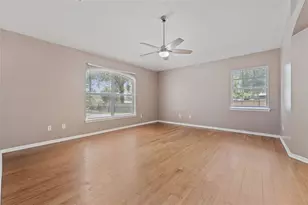 25335 Mardon Cir, Paisley, FL 32767 - Photo 16