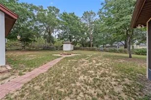 25335 Mardon Cir, Paisley, FL 32767 - Photo 36
