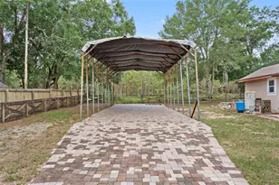 25335 Mardon Cir, Paisley, FL 32767 - Photo 4
