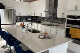 2489 Blowing Breeze Ave, Kissimmee, FL 34744 - Photo 4