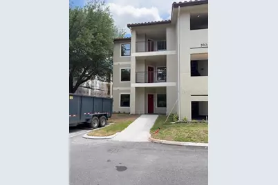 3024 Parkway Boulevard #201, Kissimmee, FL 34747 - Photo 1