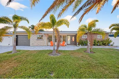 5235 40 Street S, Saint Petersburg, FL 33711 - Photo 1