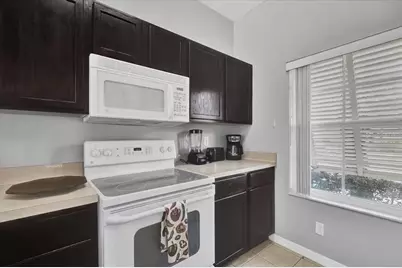 8515 Crystal Cove Loop, Kissimmee, FL 34747 - Photo 4