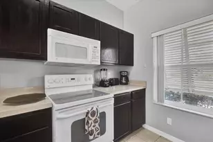8515 Crystal Cove Loop, Kissimmee, FL 34747 - Photo 4