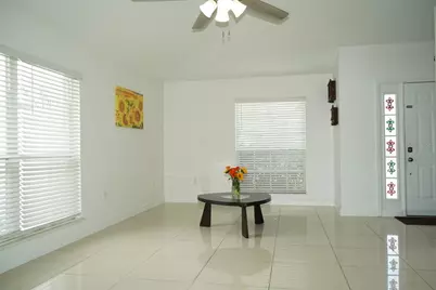 3244 Herons Point Circle, Kissimmee, FL 34741 - Photo 6