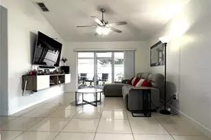 3244 Heron's Point Cir, Kissimmee, FL 34741 - Photo 16