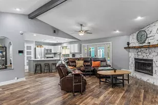 5776 Deer Flag Dr, Lakeland, FL 33811 - Photo 4
