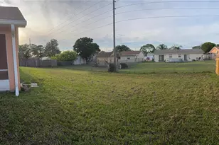 2527 Hikers Ct, Kissimmee, FL 34743 - Photo 26