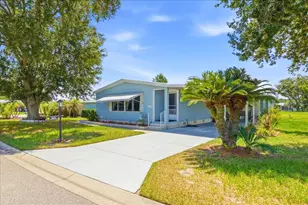 2679 Lake Grassmere Cir, Zellwood, FL 32798 - Photo 2