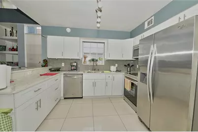 7305 Victoria Circle #202, Orlando, FL 32835 - Photo 28