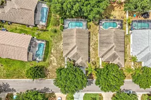 3087 Barbados Ln, Haines City, FL 33844 - Photo 6