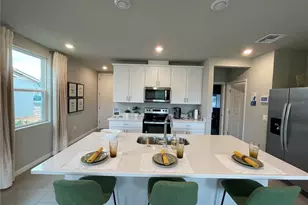 732 Legacy Dr, Davenport, FL 33896 - Photo 10