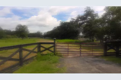 2875 Sharp Road, Kissimmee, FL 34744 - Photo 2