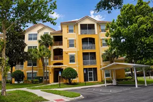 3338 Robert Trent Jones Dr, Orlando, FL 32835 - Photo 8