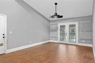 155 N Pearl Lake Causeway, Altamonte Springs, FL 32714 - Photo 6