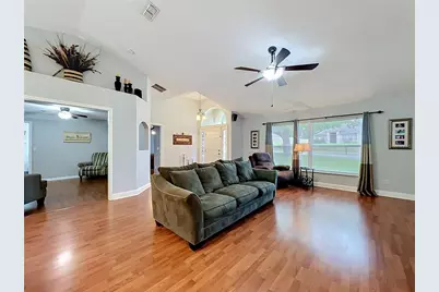 1123 Lakeview Oaks Drive, Minneola, FL 34715 - Photo 10