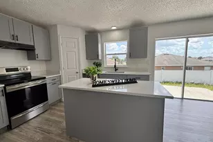 404 Manitoba Dr, Kissimmee, FL 34759 - Photo 2
