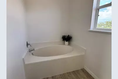 404 Manitoba Drive, Kissimmee, FL 34759 - Photo 8