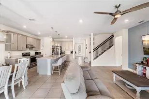 2712 Timbergrove St, Saint Cloud, FL 34771 - Photo 4
