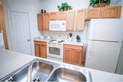 2788 Almaton Loop #202, Kissimmee, FL 34747 - Photo 14
