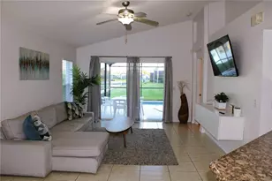 1068 Lake Berkley Dr, Kissimmee, FL 34746 - Photo 10
