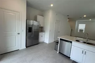 3010 Skyline Loop, Kissimmee, FL 34758 - Photo 6