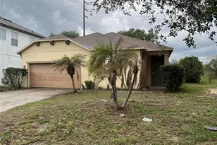 217 Sand Ridge Dr, Davenport, FL 33896 - Photo 2