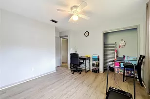 910 NE 45th St, Ocala, FL 34479 - Photo 26