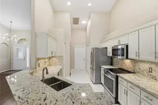 838 Chamberlin Trail, Saint Cloud, FL 34772 - Photo 6