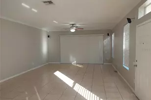6080 Twain St, Orlando, FL 32835 - Photo 4