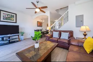 1179 S Beach Cir, Kissimmee, FL 34746 - Photo 6