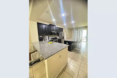 2515 Nouveau Way, Kissimmee, FL 34741 - Photo 8