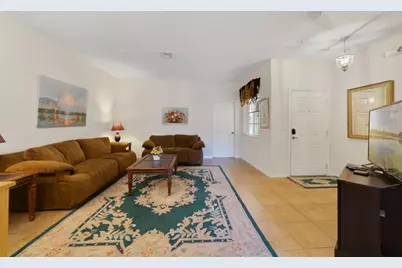 2827 Oakwater Drive, Kissimmee, FL 34747 - Photo 8