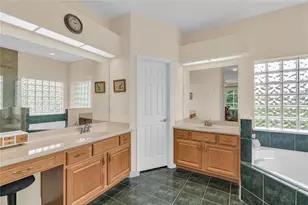 9113 Ivey Hill Ct, Orlando, FL 32819 - Photo 24