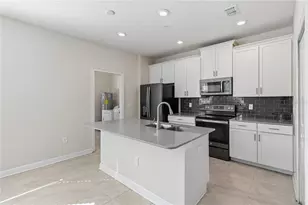 11686 Epic Ave, Orlando, FL 32832 - Photo 12