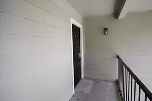 2550 N Alafaya Trail, Orlando, FL 32826 - Photo 2