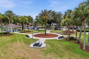 562 Bailey Cir, Davenport, FL 33897 - Photo 38