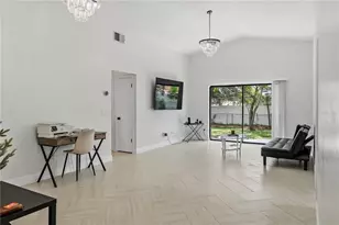 182 Pinewood Cir, Kissimmee, FL 34743 - Photo 6