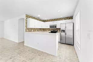 205 Owenshire Cir, Kissimmee, FL 34744 - Photo 10