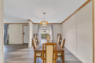410 Lagoon Ct, Kenansville, FL 34739 - Photo 8