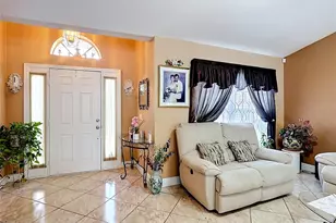2842 Berkshire Cir, Kissimmee, FL 34743 - Photo 10