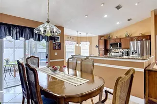 2842 Berkshire Cir, Kissimmee, FL 34743 - Photo 14