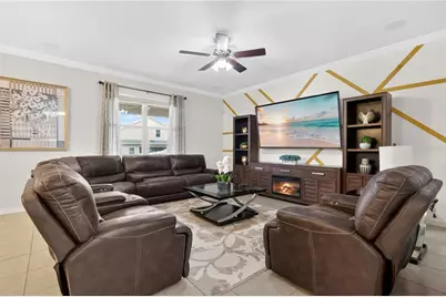 11511 Southern Creek Drive, Gibsonton, FL 33534 - Photo 4