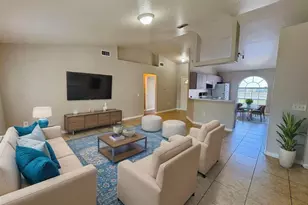 609 Tamarin Ln, Poinciana, FL 34759 - Photo 2