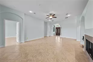 6027 Lake Lizzie Dr, Saint Cloud, FL 34771 - Photo 8